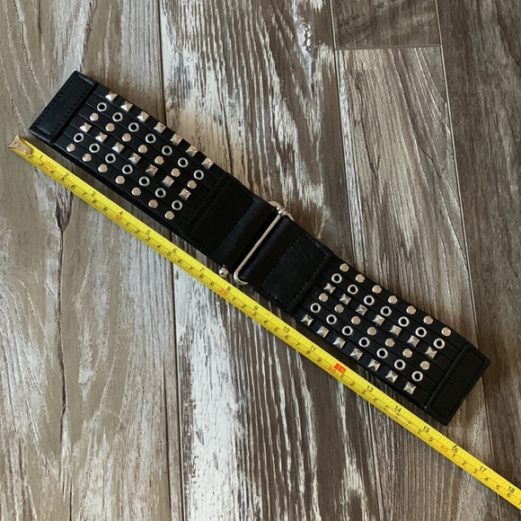 Great Studded leather belt - Picture 7 of 8
